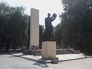 Пам`ятники розбрату: невідомі солдати Другої світової війни в історичній пам`яті учнівської молоді пострадянських держав: на прикладі м. Стрия Львівської області
